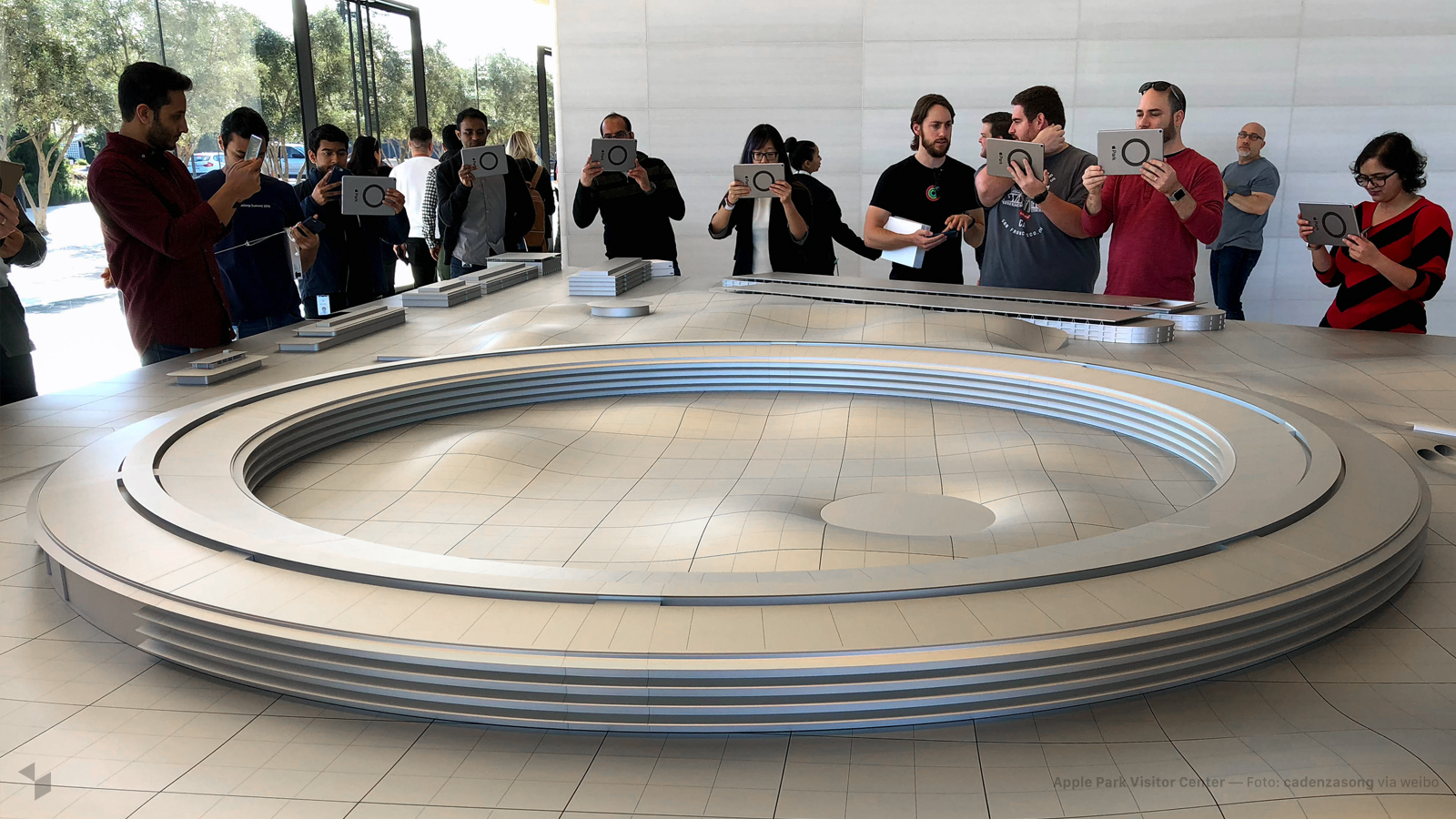 3D-Modell des Apple Parks im Apple Park Visitor Center 