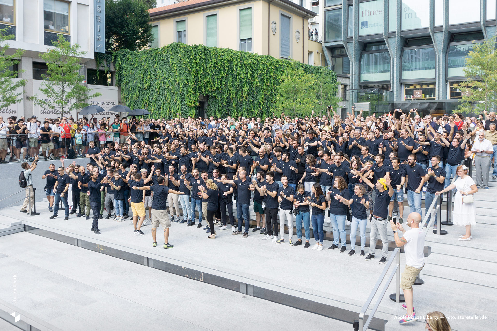 Die Eröffnung von Apple Piazza Liberty in Mailand